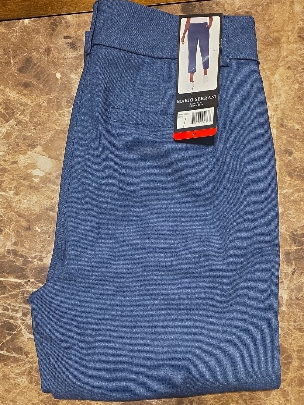 Mario Serrani Indigo Blue Cropped Straight-Leg Capris
